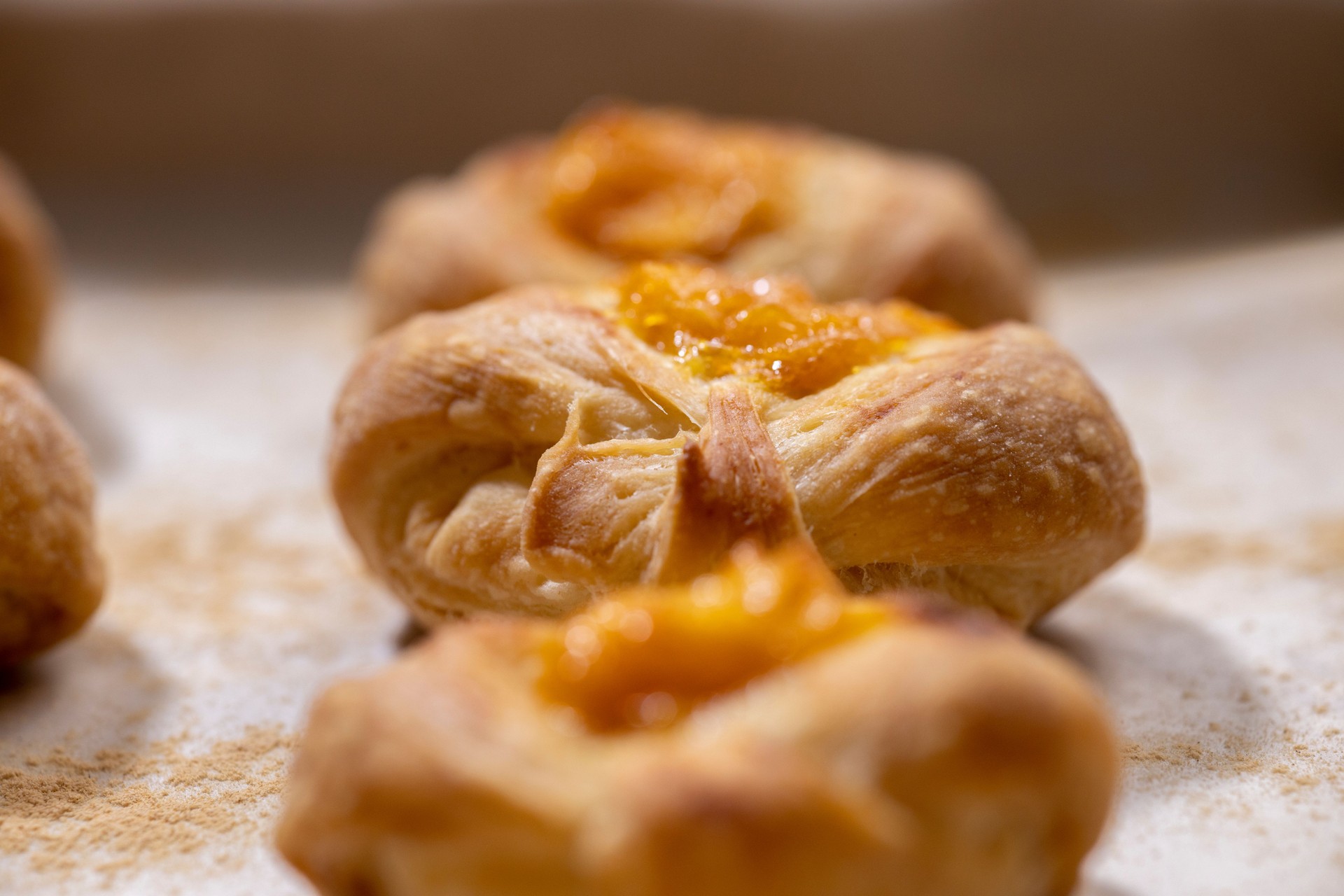 artisan baking: mango puffy pastry
